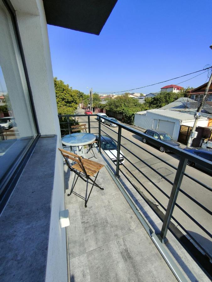 2 Rooms Apartment I Love Tea Bukarest Exterior foto